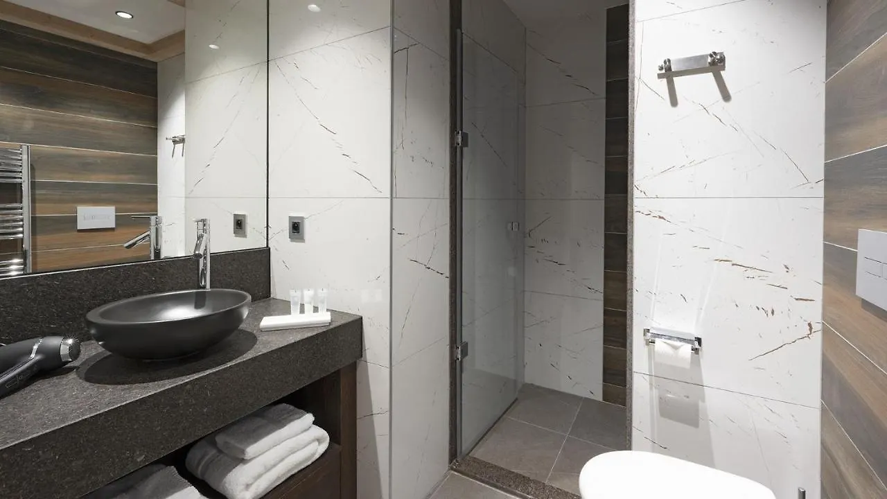 Apartahotel Residence Alpen Lodge La Rosiere